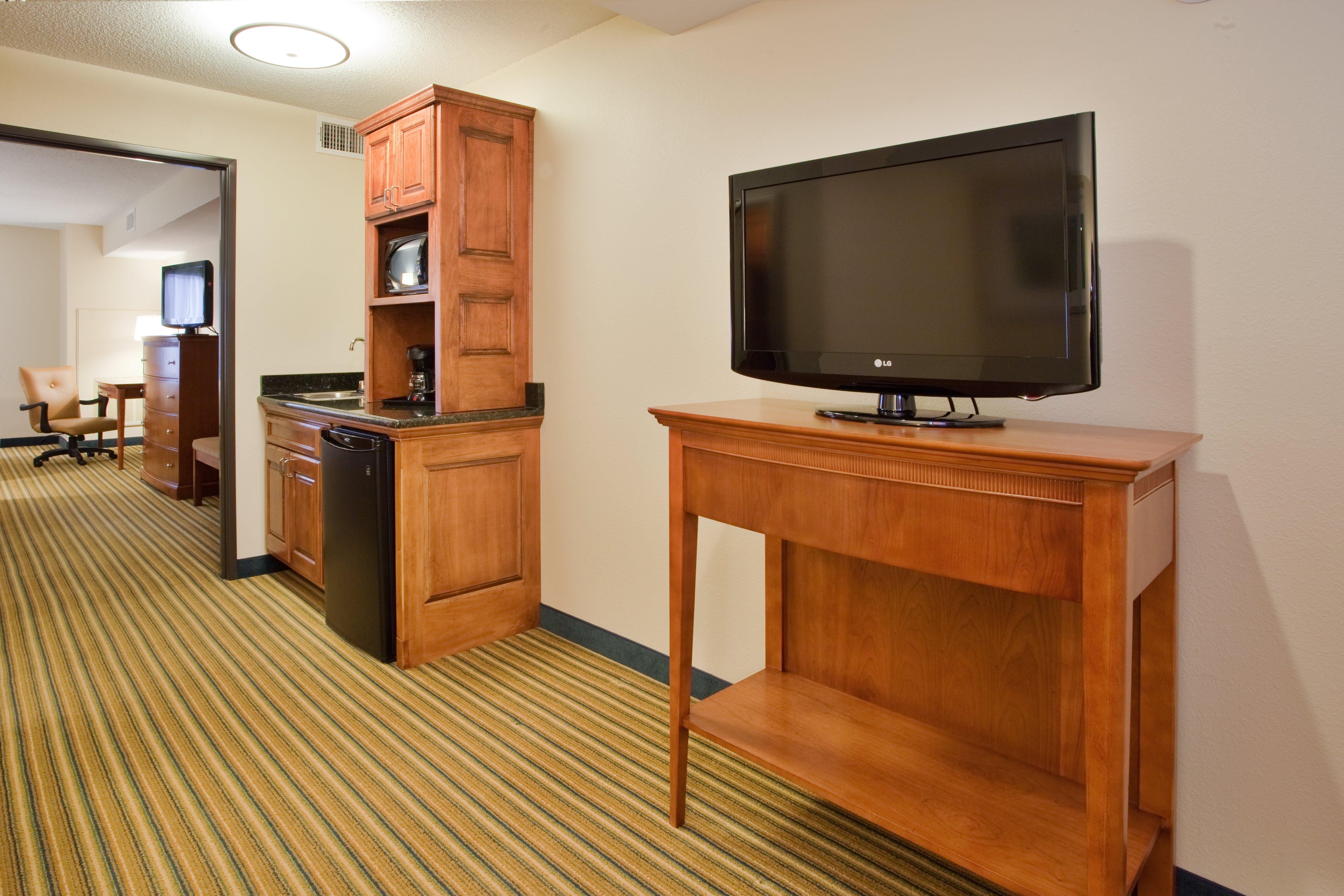 Holiday Inn Express Hotel & Suites Fredericksburg, An Ihg Hotel Esterno foto