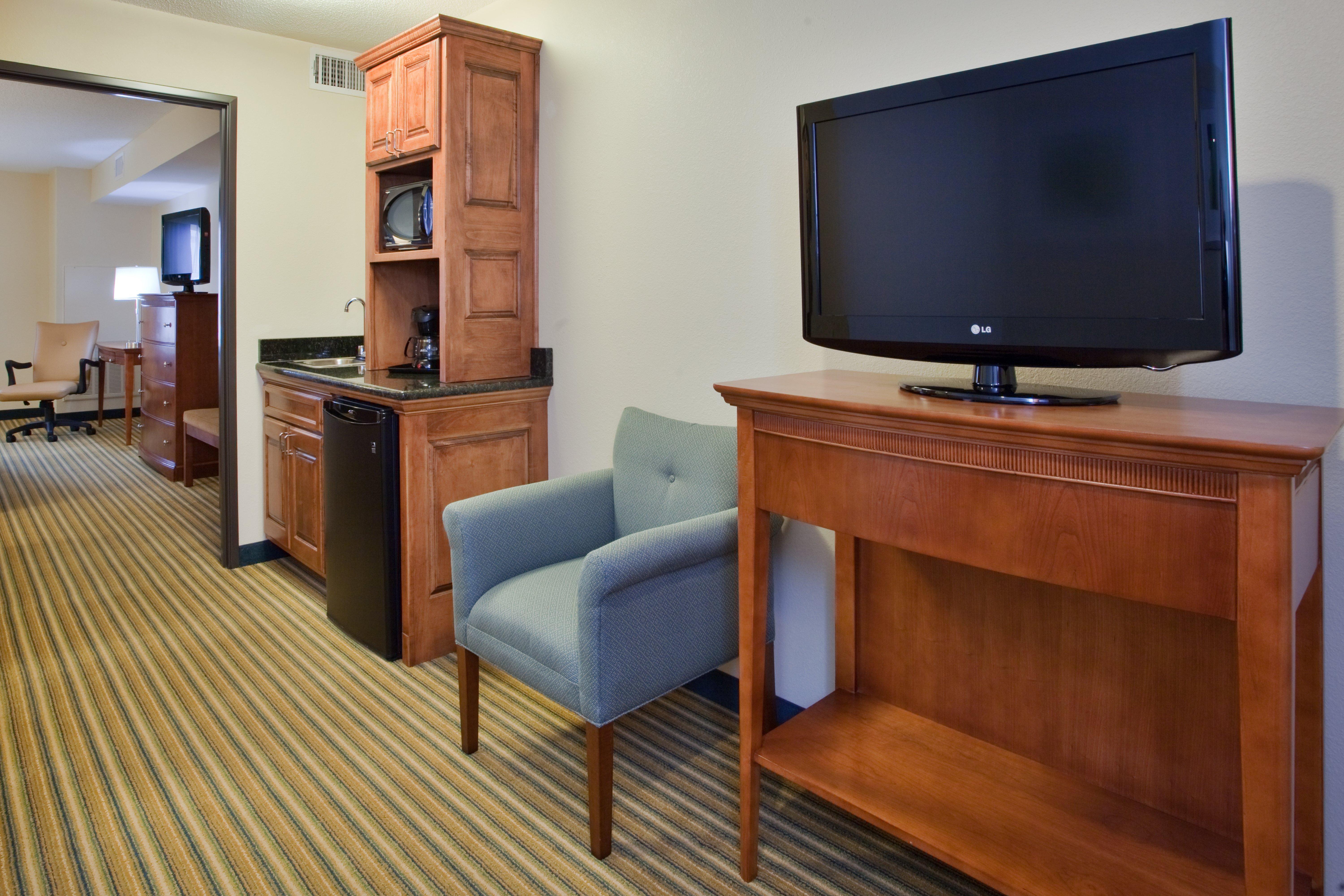 Holiday Inn Express Hotel & Suites Fredericksburg, An Ihg Hotel Esterno foto